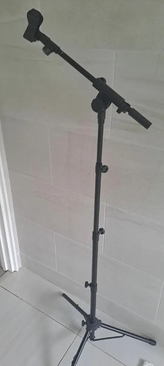 Microphone stand with boom arm - Image 2