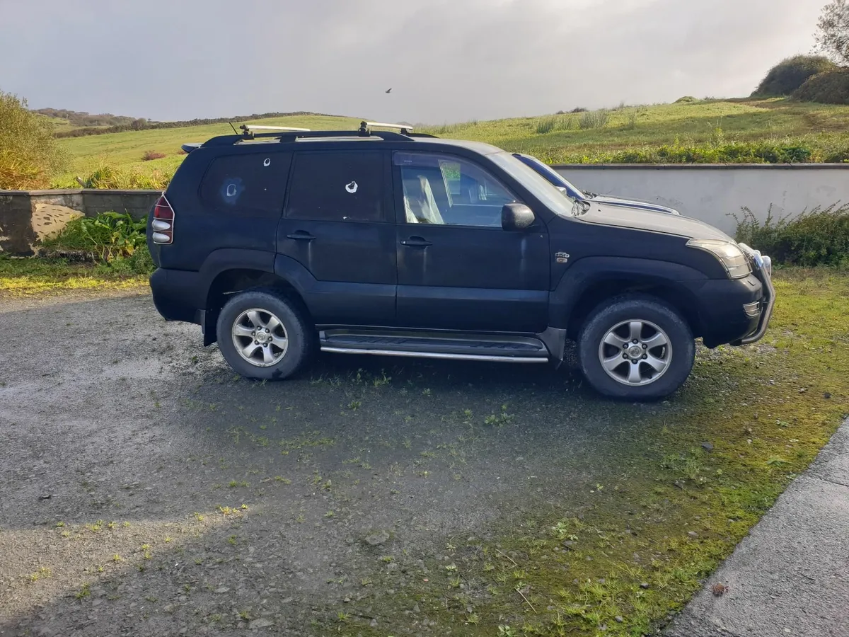 Toyota Land Cruiser 2004