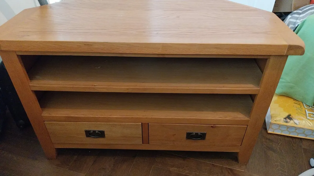 Tv stand - Image 3