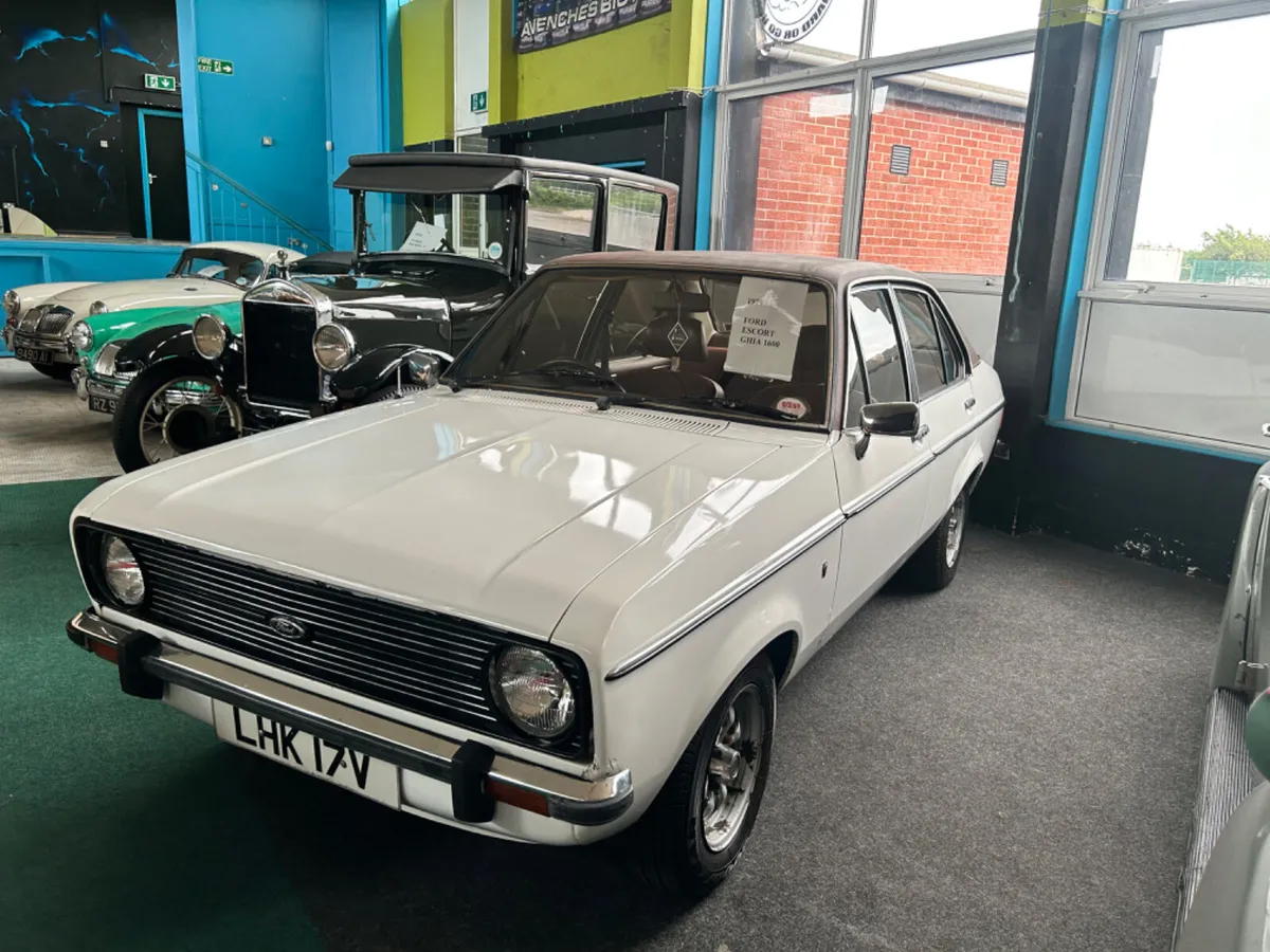 1974 ford escort Ghia - Image 1
