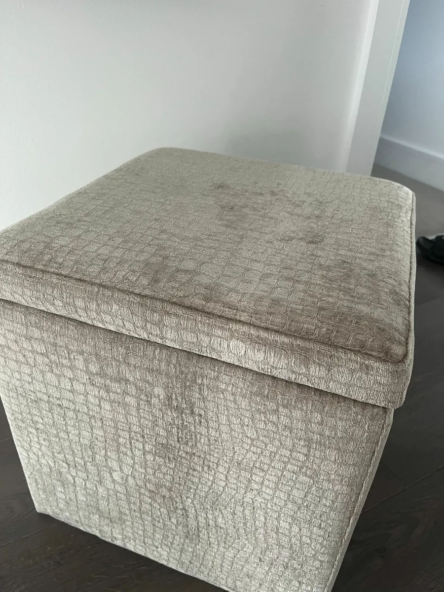 Pouffe - Image 3