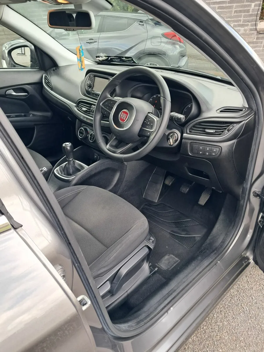 Fiat Tipo lounge 1.3 diesel - Image 4