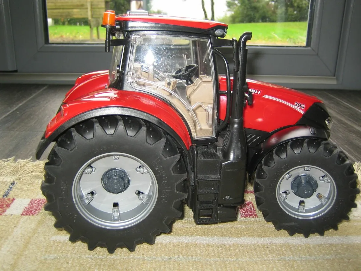 Bruder Tractor Toy - Image 4