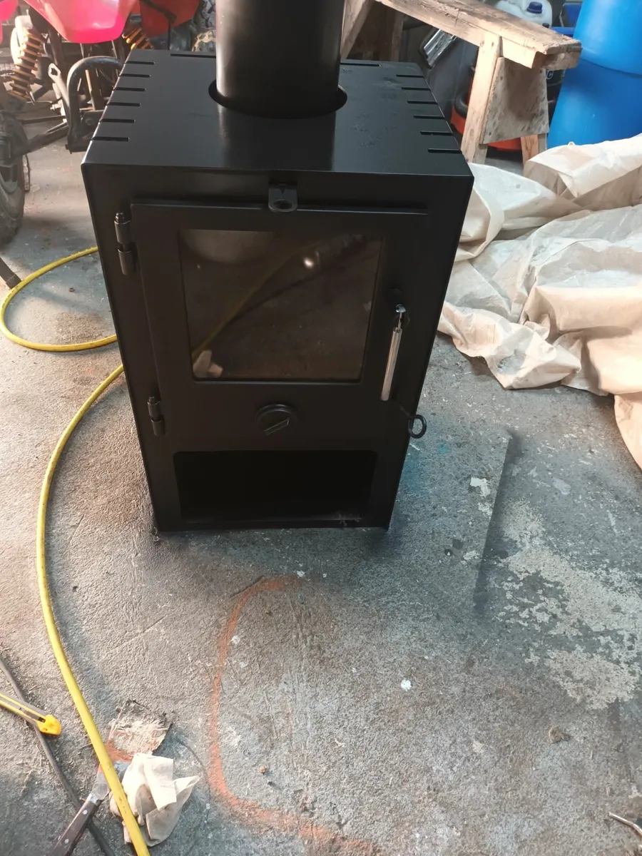 Stove - Image 2