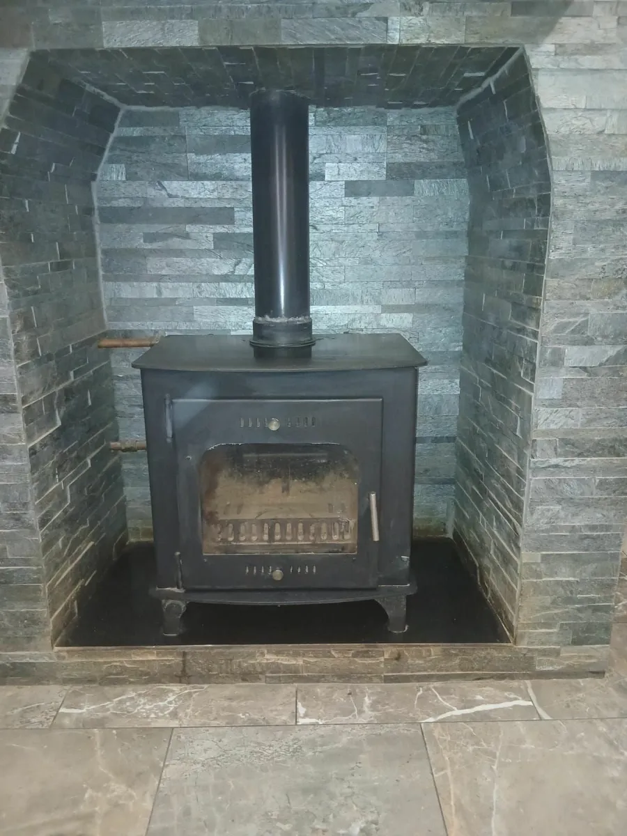 Boro 30w stove - Image 1