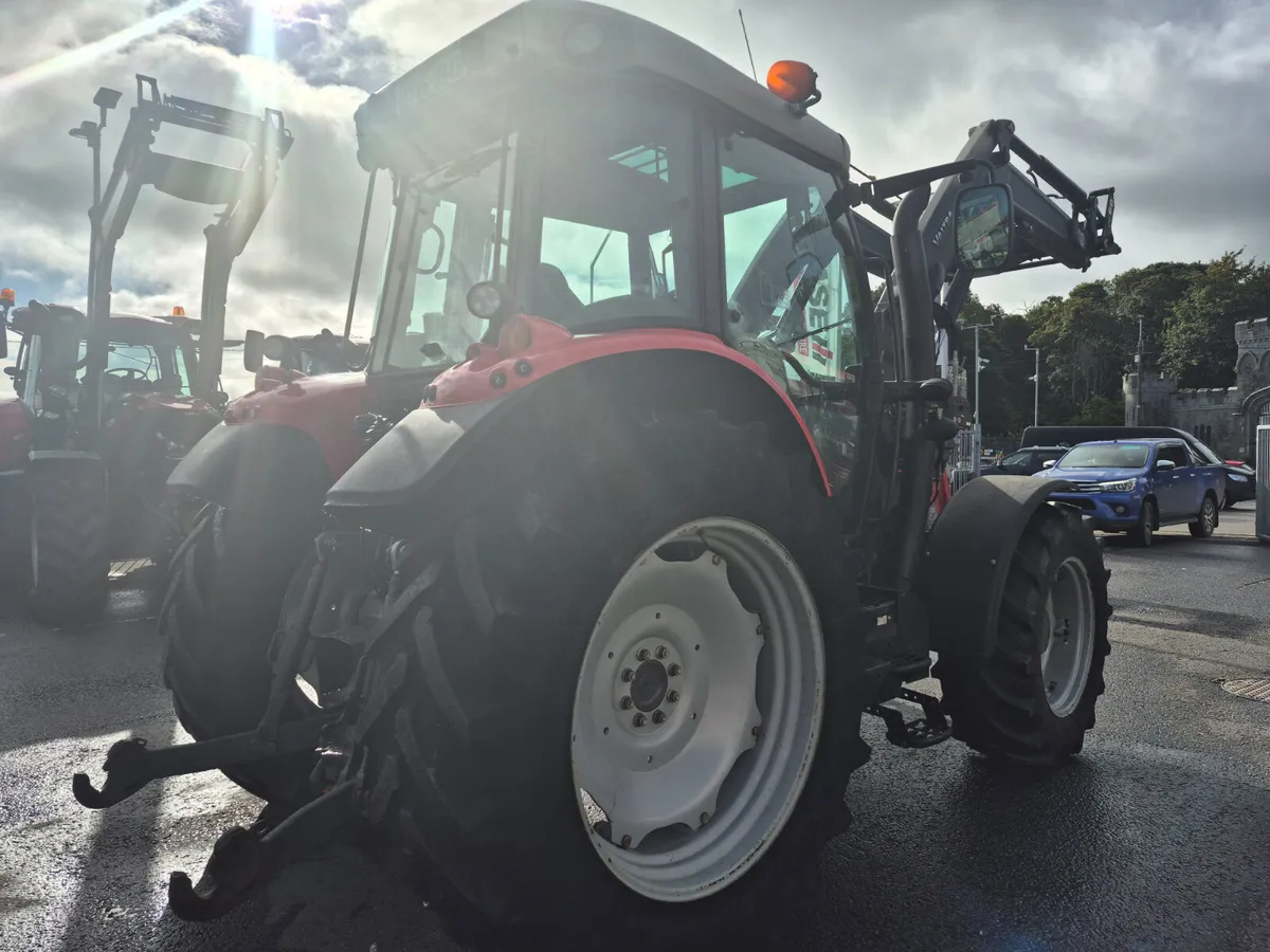 2014 Massey Ferguson 5612 - Image 3