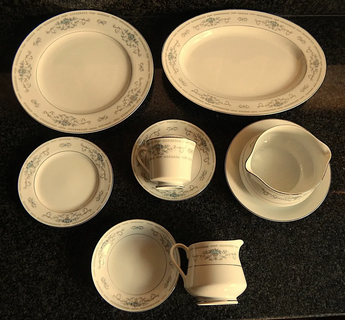 24 Pieces of Diane Japanese Fine Porcelain China - Image 4