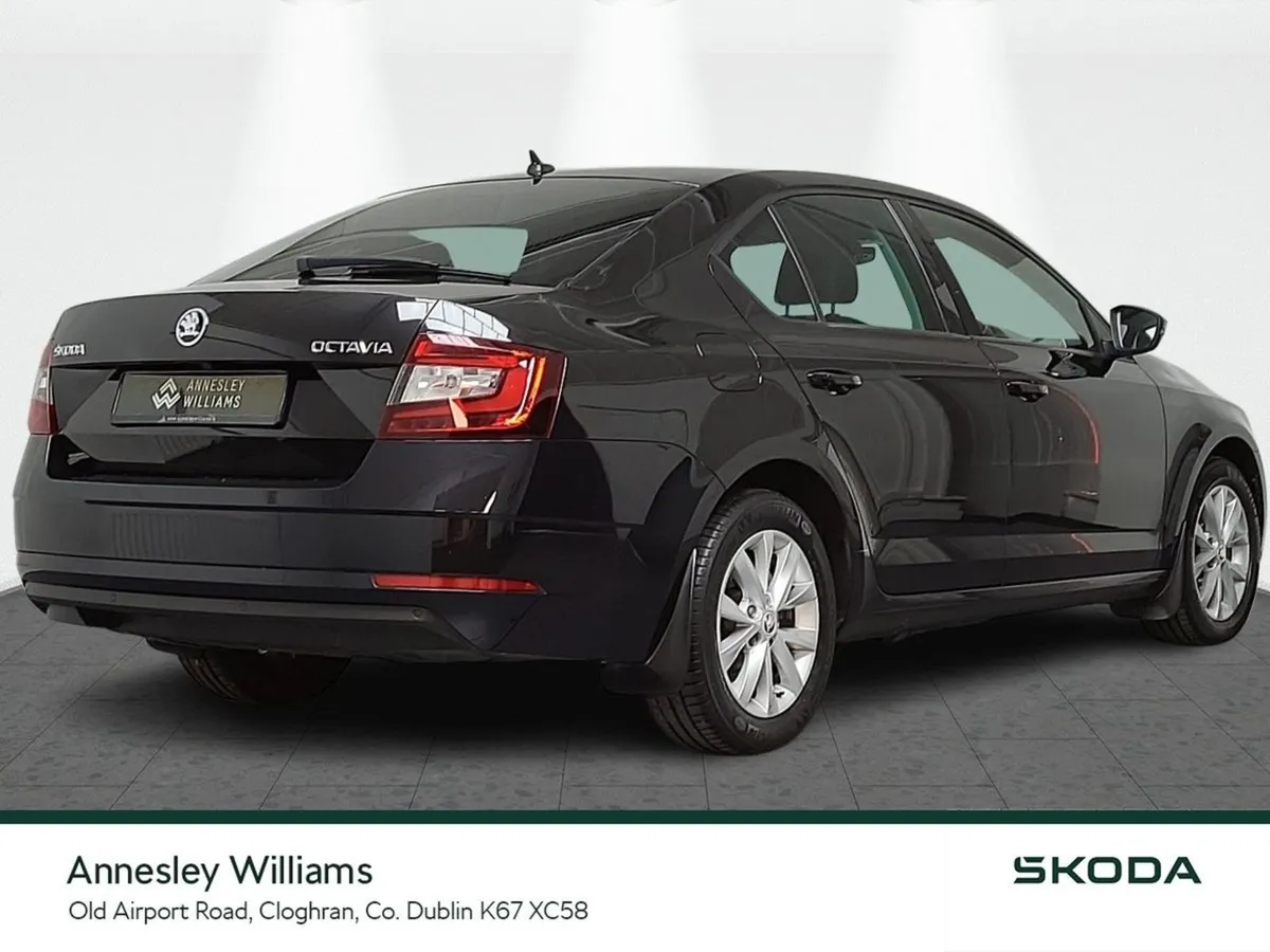 Skoda Octavia Soleil 1.0tsi 115HP - Image 3
