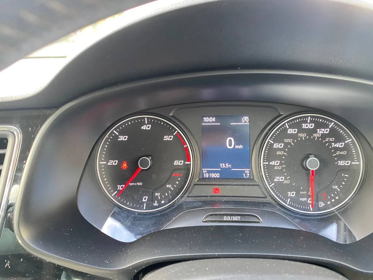 SEAT Leon 2014 - Image 2