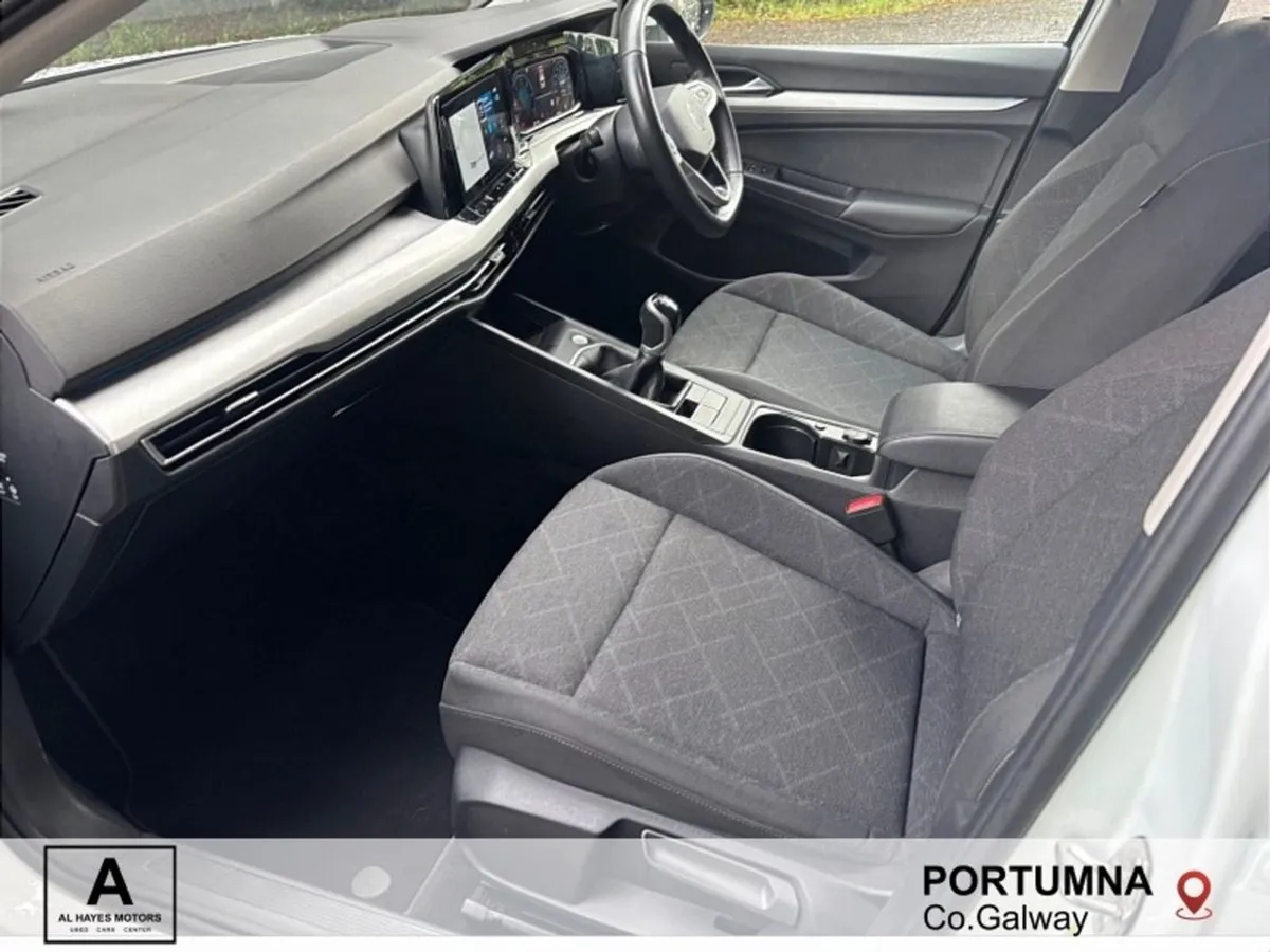 Volkswagen Golf Life 2.0 TDI 115HP - Image 4