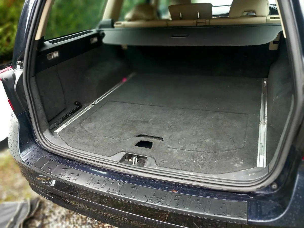 Volvo V70 2009 - Image 4