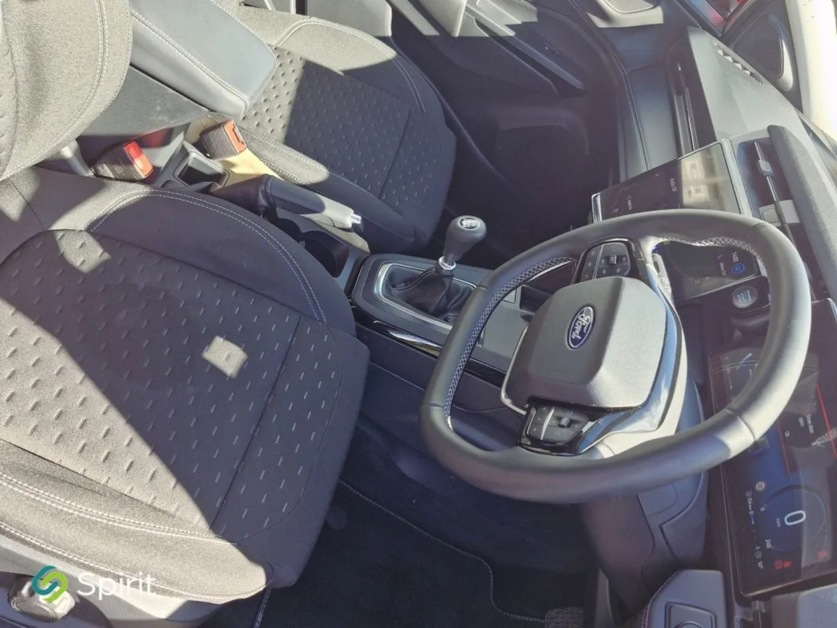 Ford Puma 1.0l Ecoboost Hybrid 125PS Titanium - Image 4