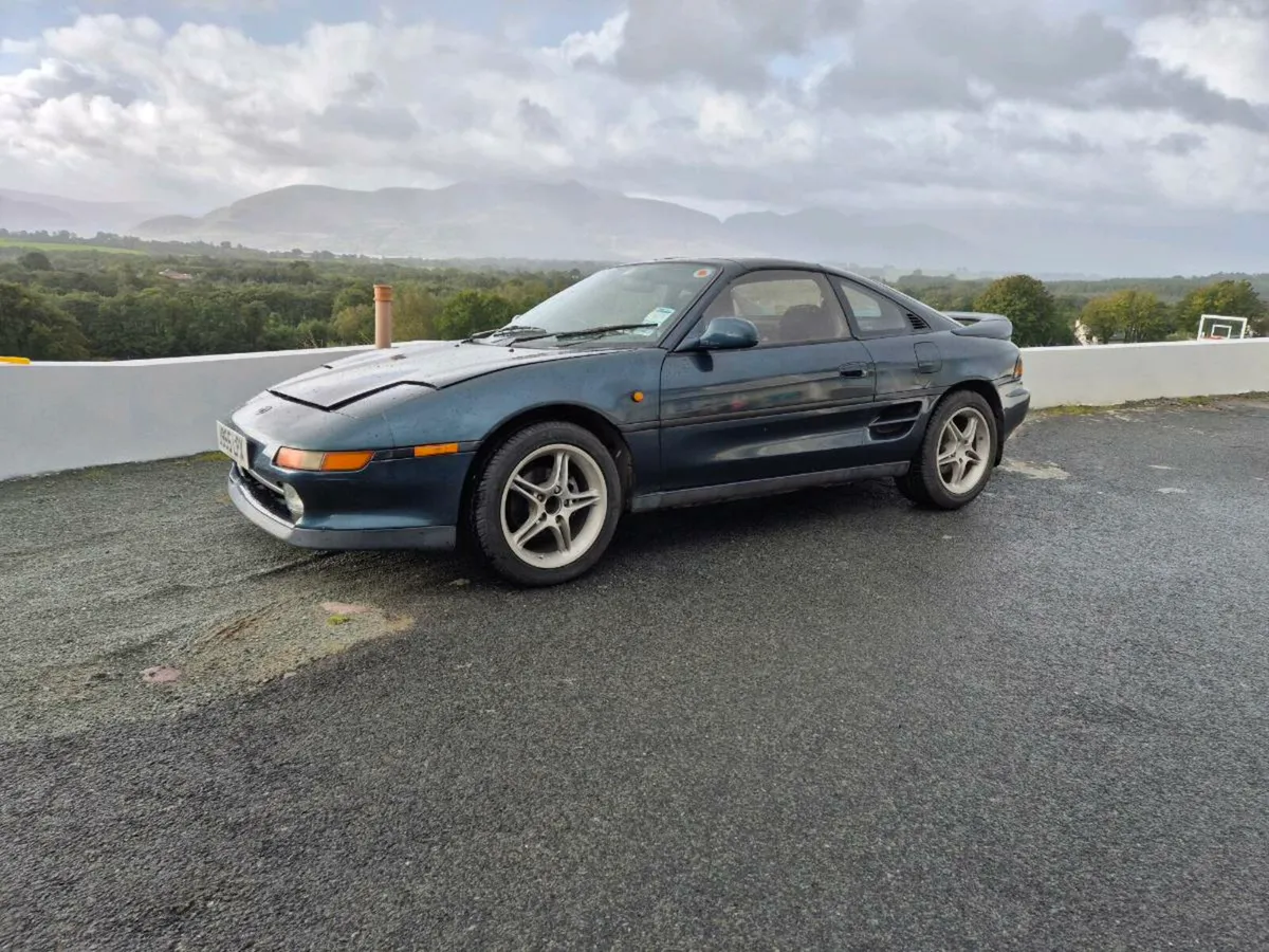 Toyota MR2 - Image 1