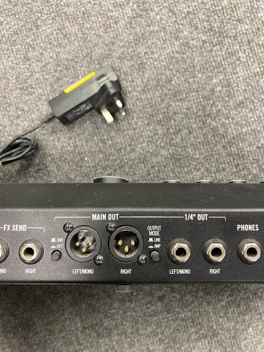 Line 6 Firehawk FX Pedal Board - Image 4