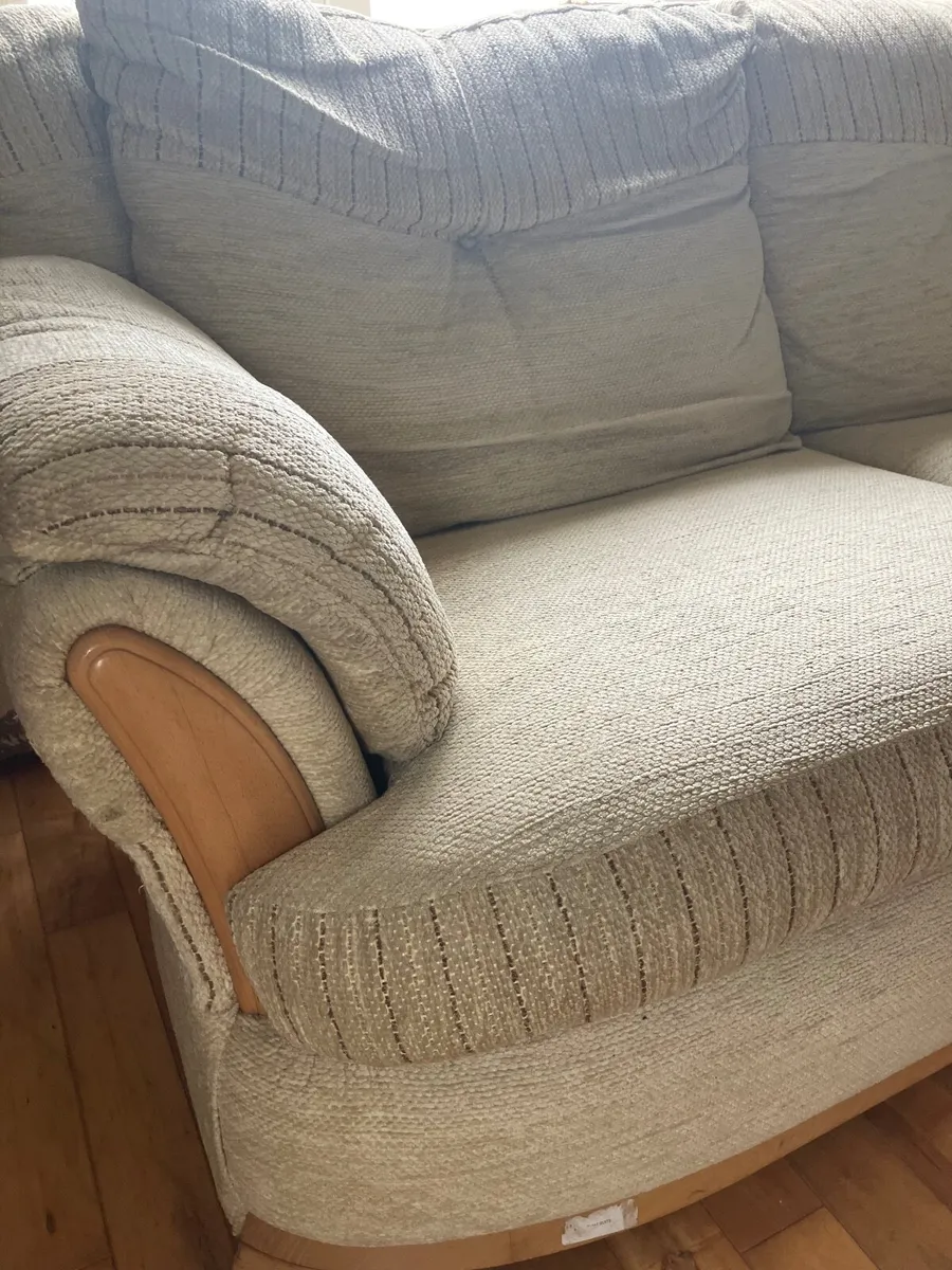 Suite of furniture - Image 4