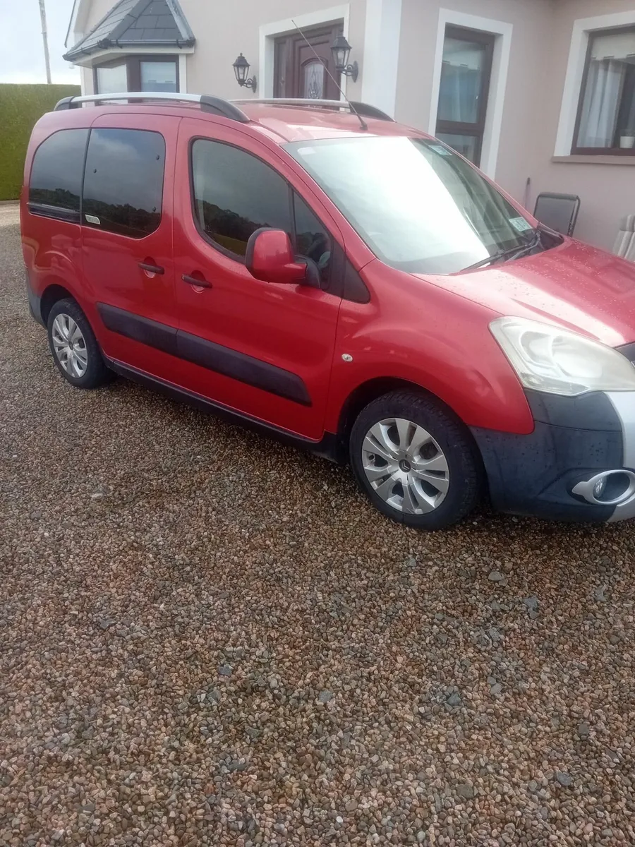 Citroen Berlingo Multispace 2011 - Image 2