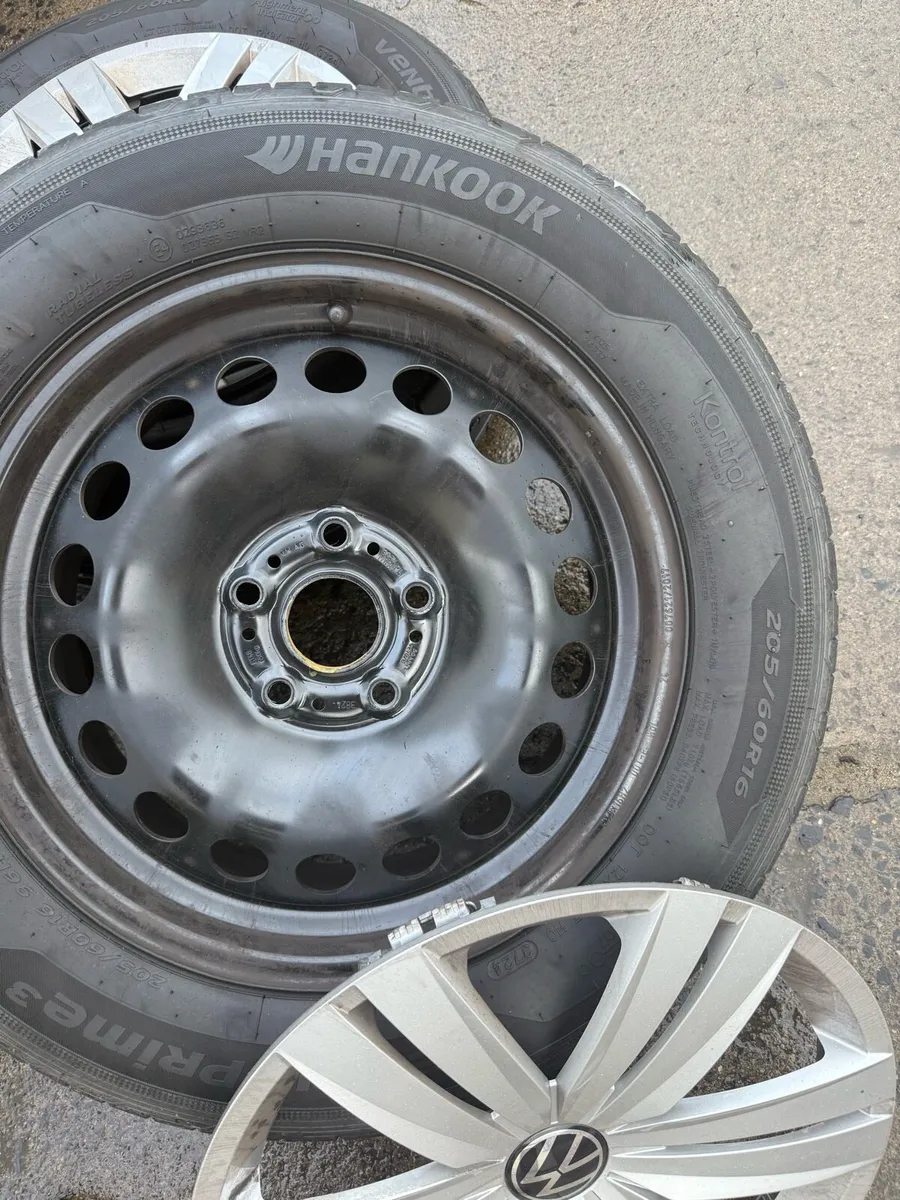 4 Volkswagon wheels and tyres - Image 4
