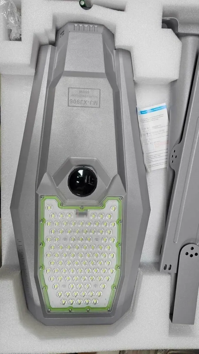 Solar Street Light with Motion Sensor brand new - Image 4