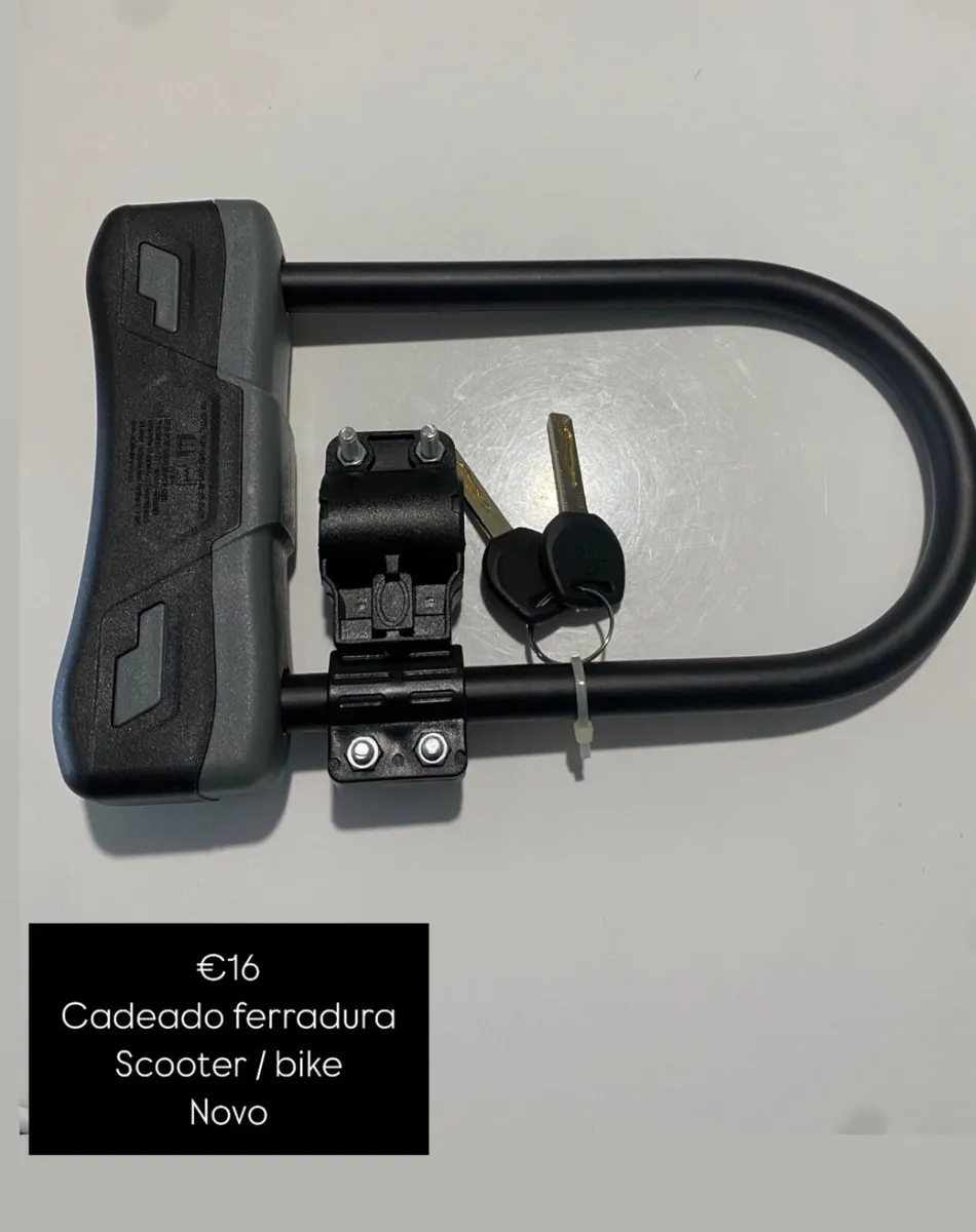 Locker bike / scooter - Image 1