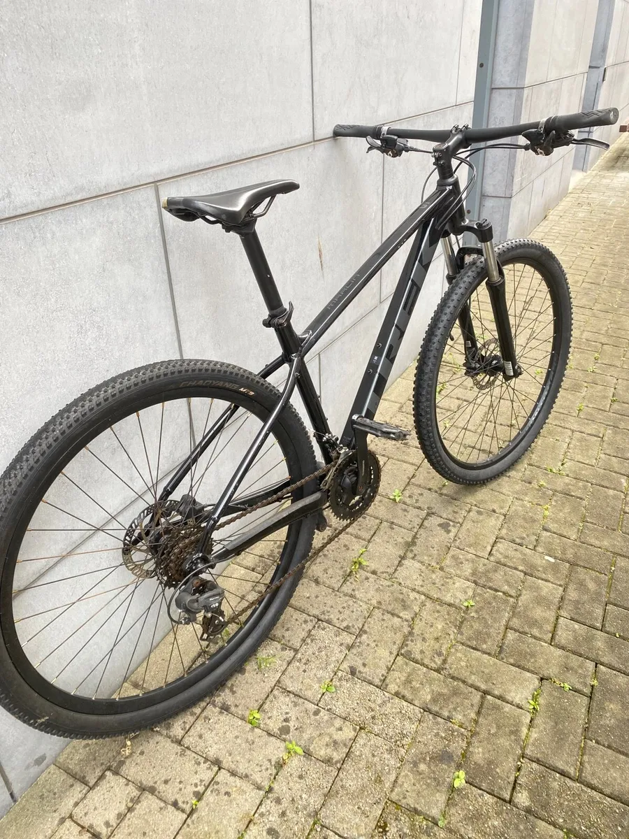 Trek Marlin 5 - Image 2