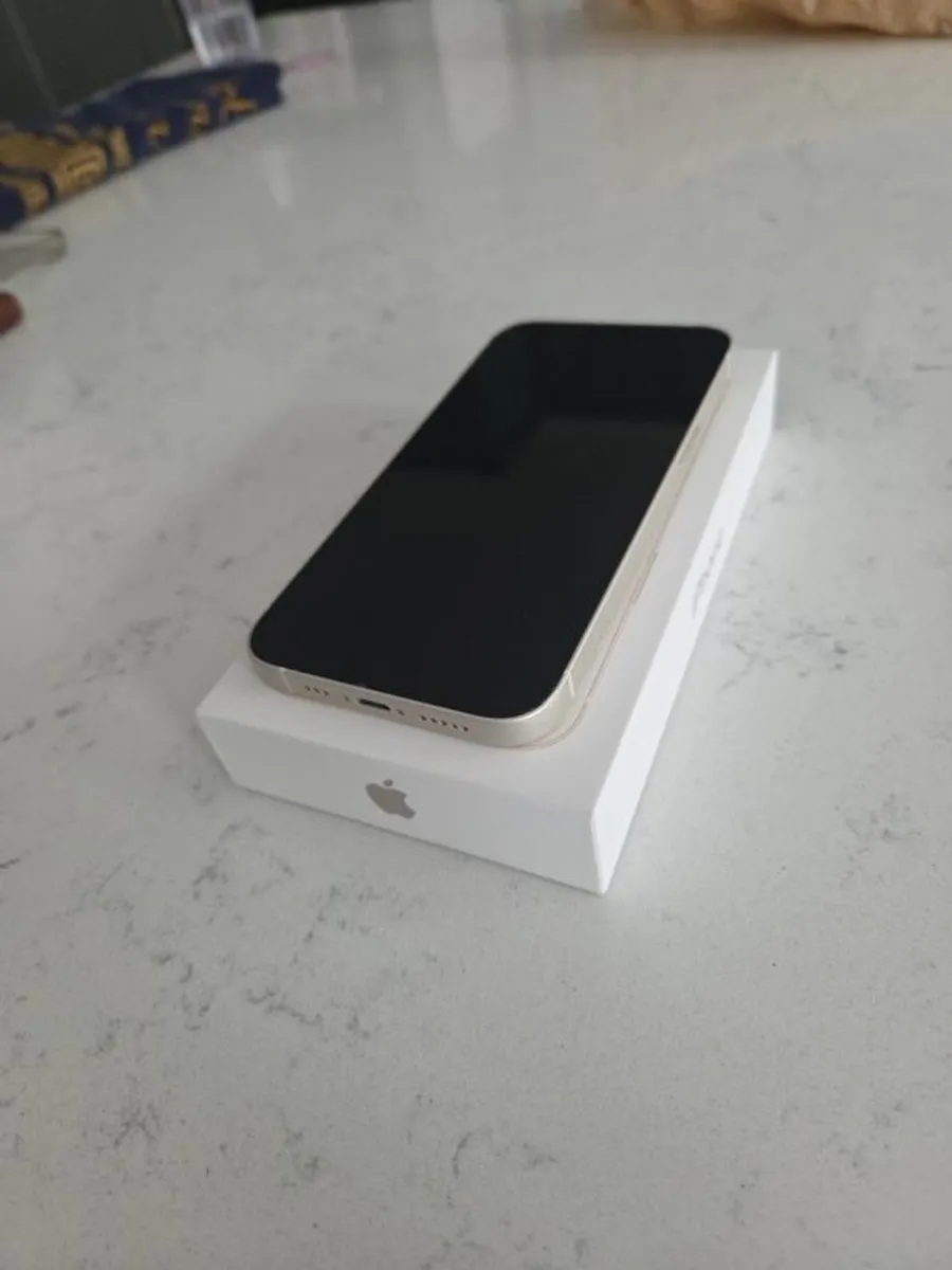 Iphone 13 128Gb white, unlocked - Image 3