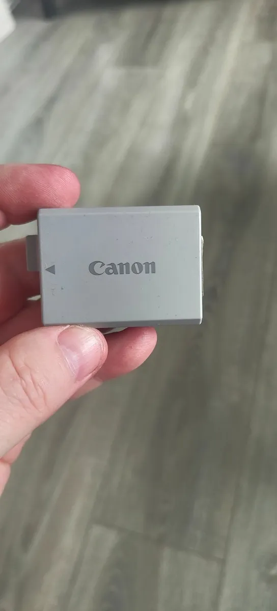 Two  Canon. Lp-E8   battery - Image 1
