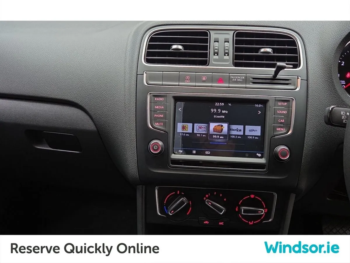Volkswagen Polo TSI - Image 4