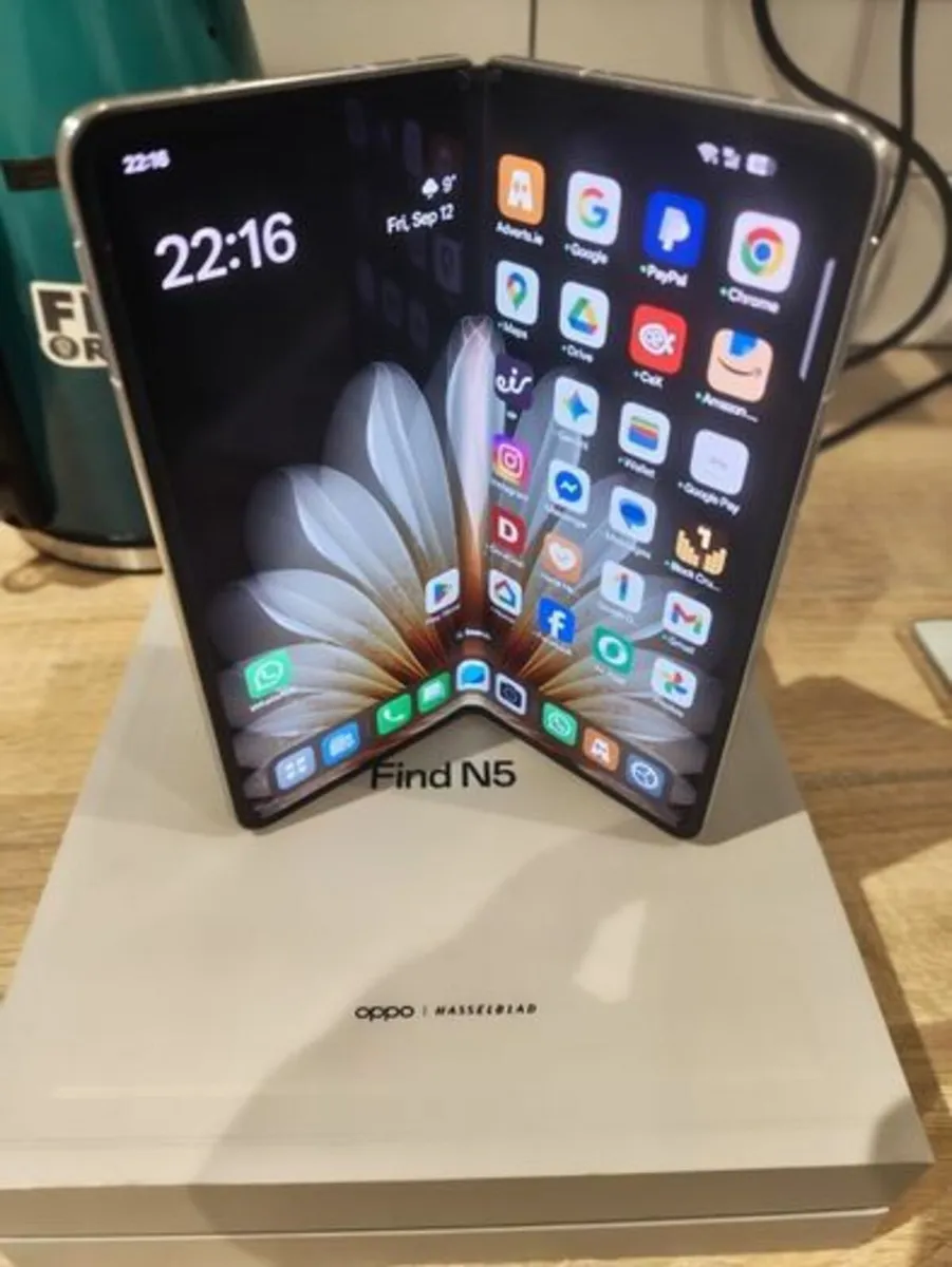 Oppo Find N5 12/256gb White - Sim Free - Image 1