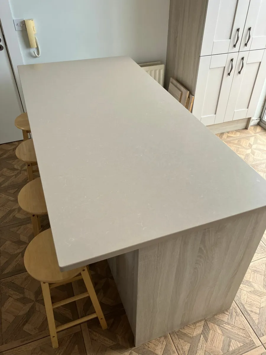Stylish and Spacious Kitchen Island - Image 4