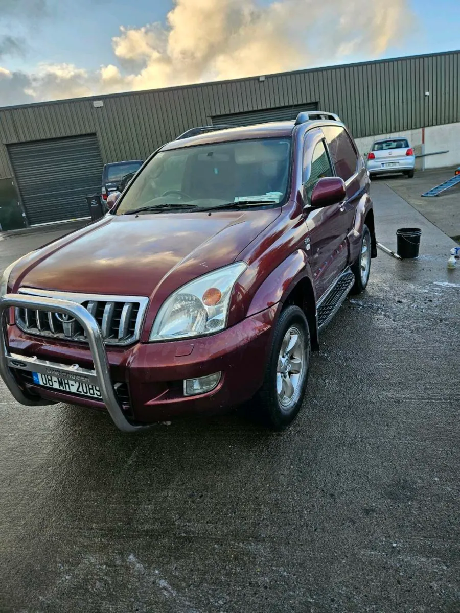 08 toyota landcrusier  needs engine - Image 1