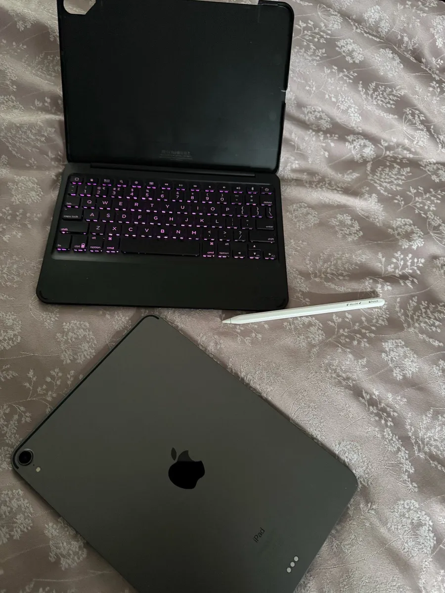 iPad Pro 11 - Image 1