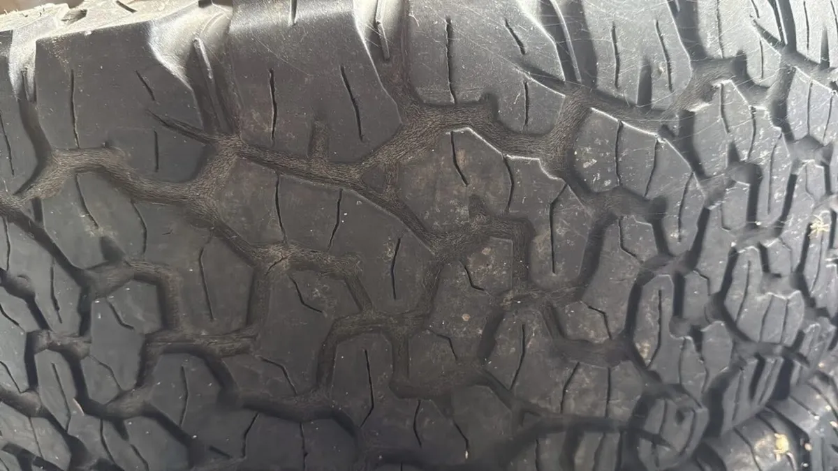 Tyres - Image 2