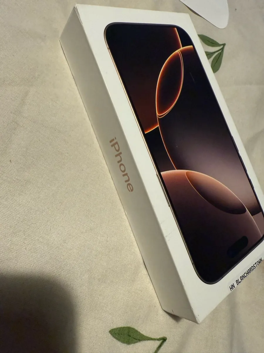 iPhone 16 pro 128Gb - Image 3