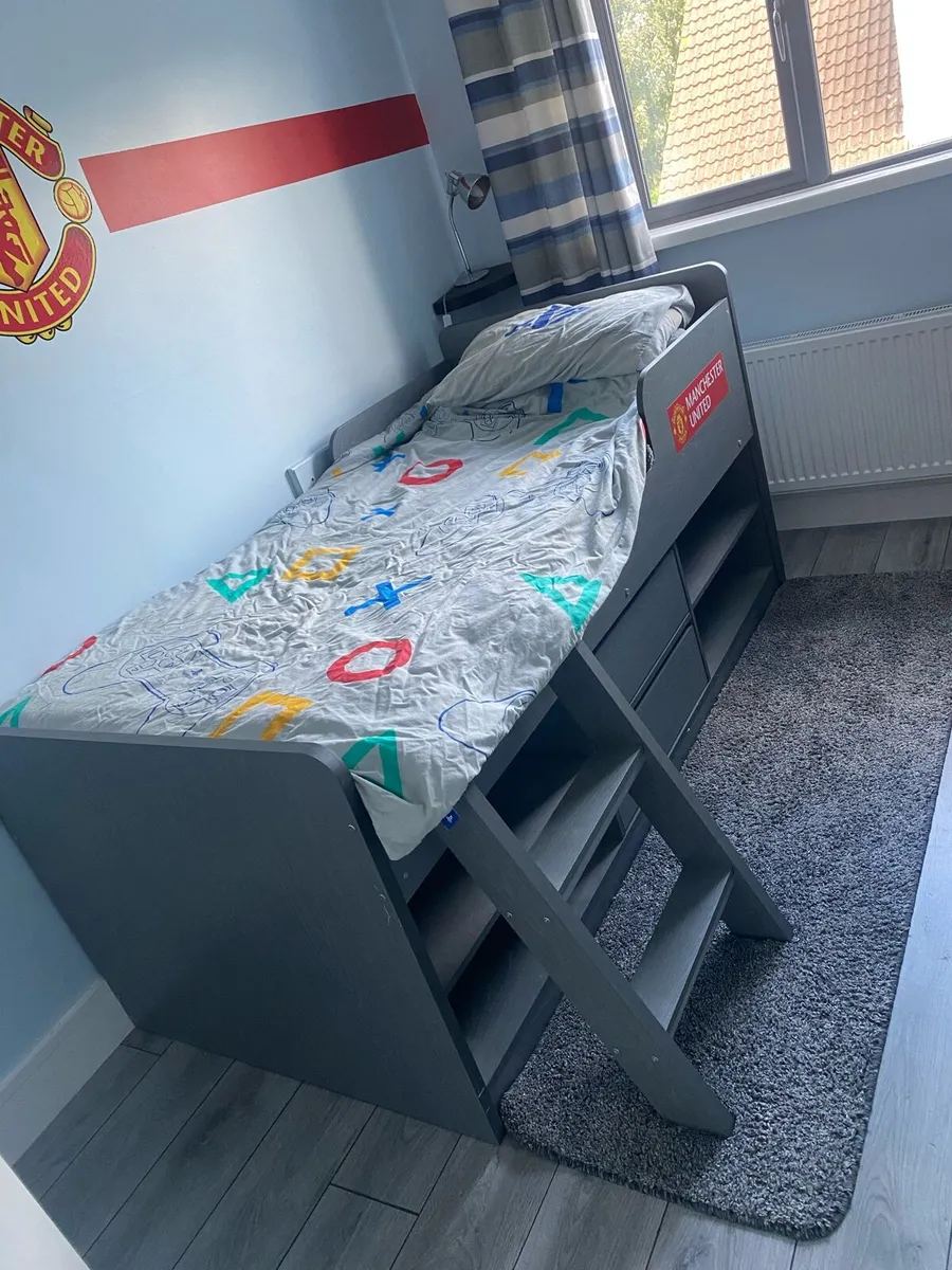 Kids single bed - Image 1