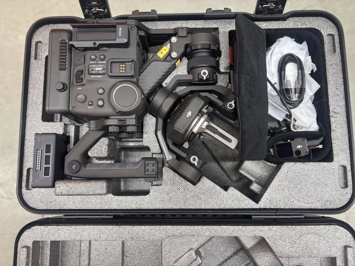 Dji Ronan 4DX 6K (with extras) - Image 4
