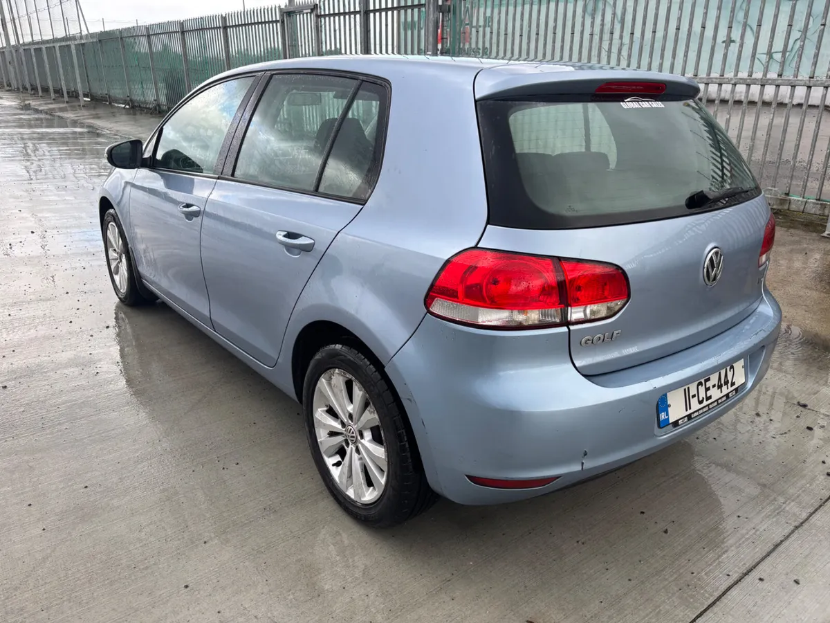 Volkswagen Golf 2011 1.6 TREND LINE  MODEL - Image 4