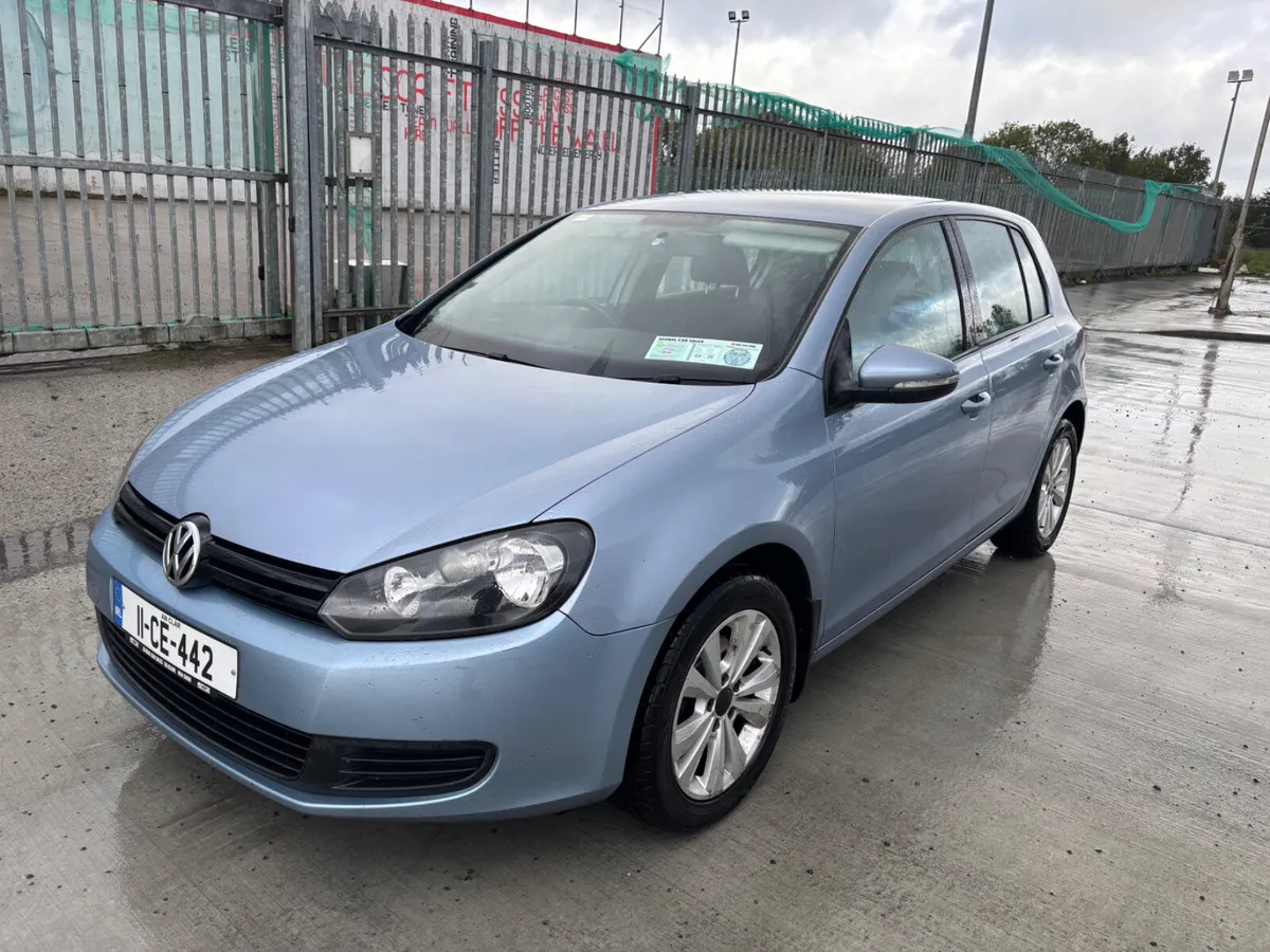 Volkswagen Golf 2011 1.6 TREND LINE  MODEL - Image 3