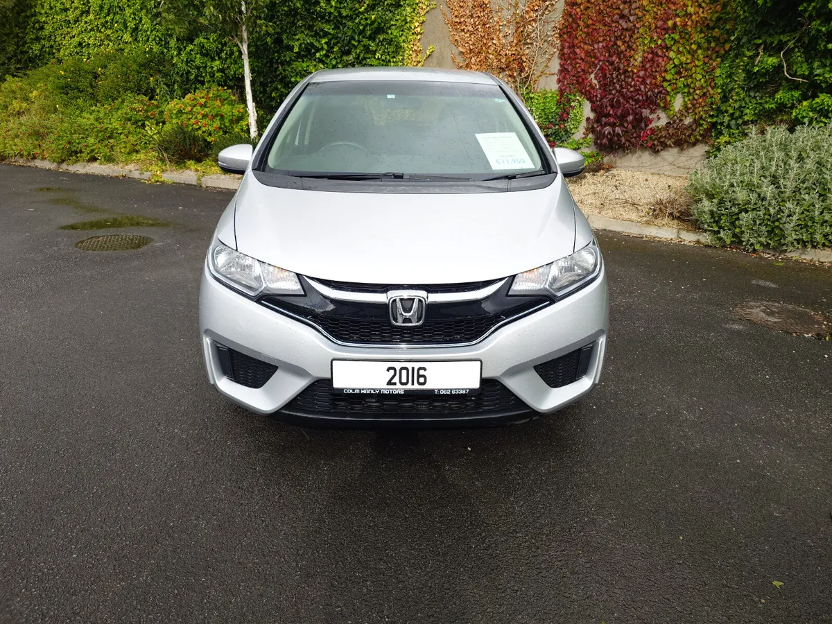 Honda Fit Hybrid F-Package - Image 2