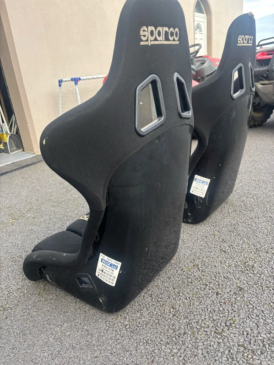 Sparco race seats - Image 3