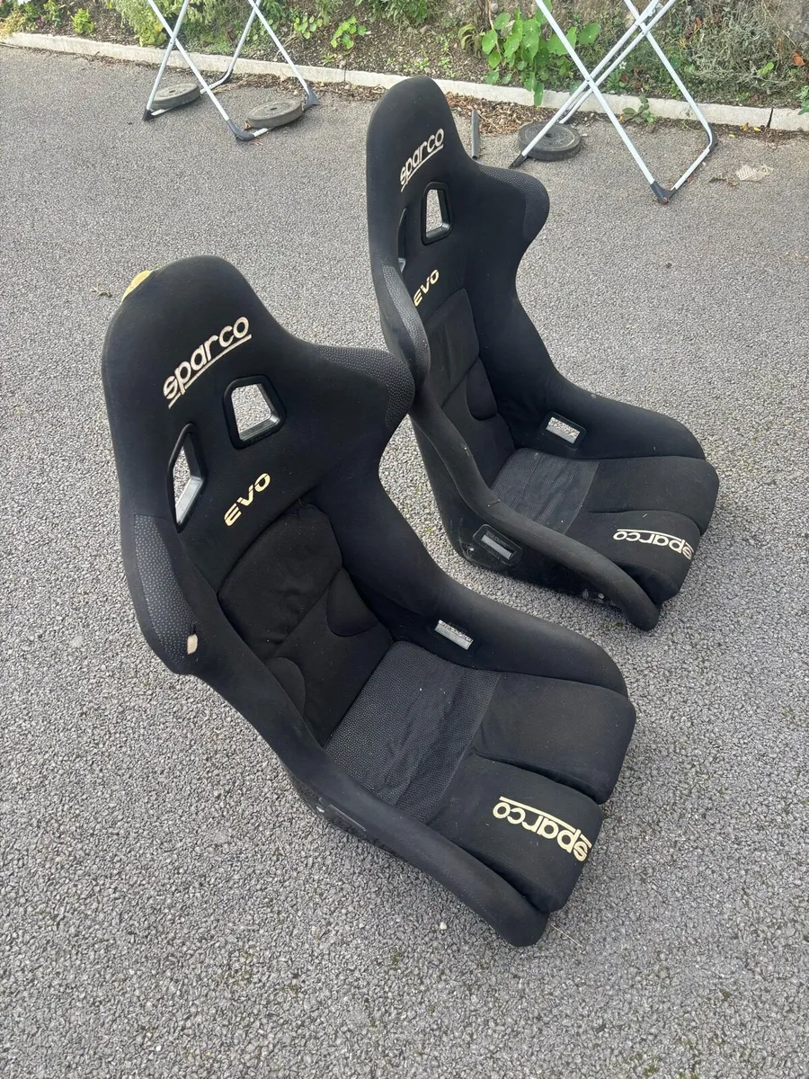 Sparco race seats - Image 4