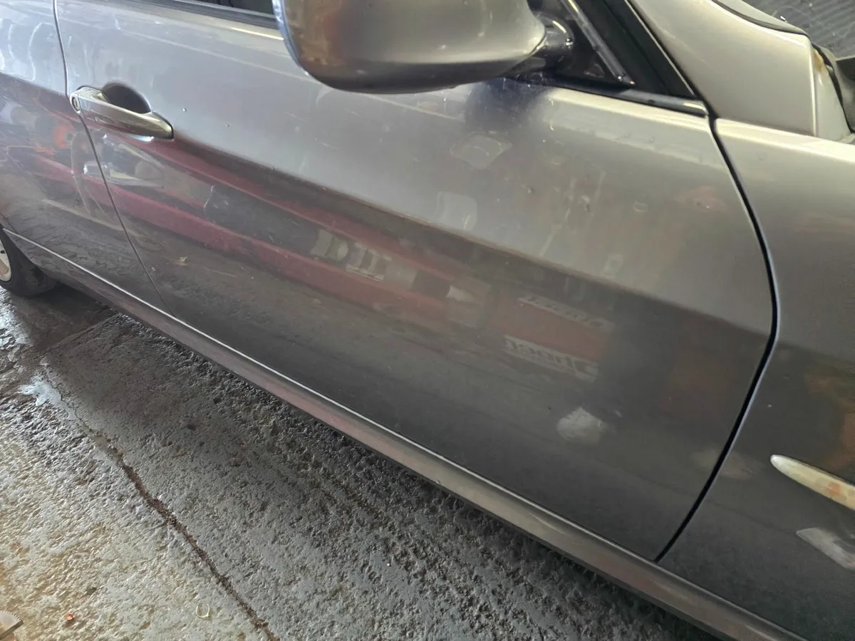 Breaking e90 bmw - Image 4