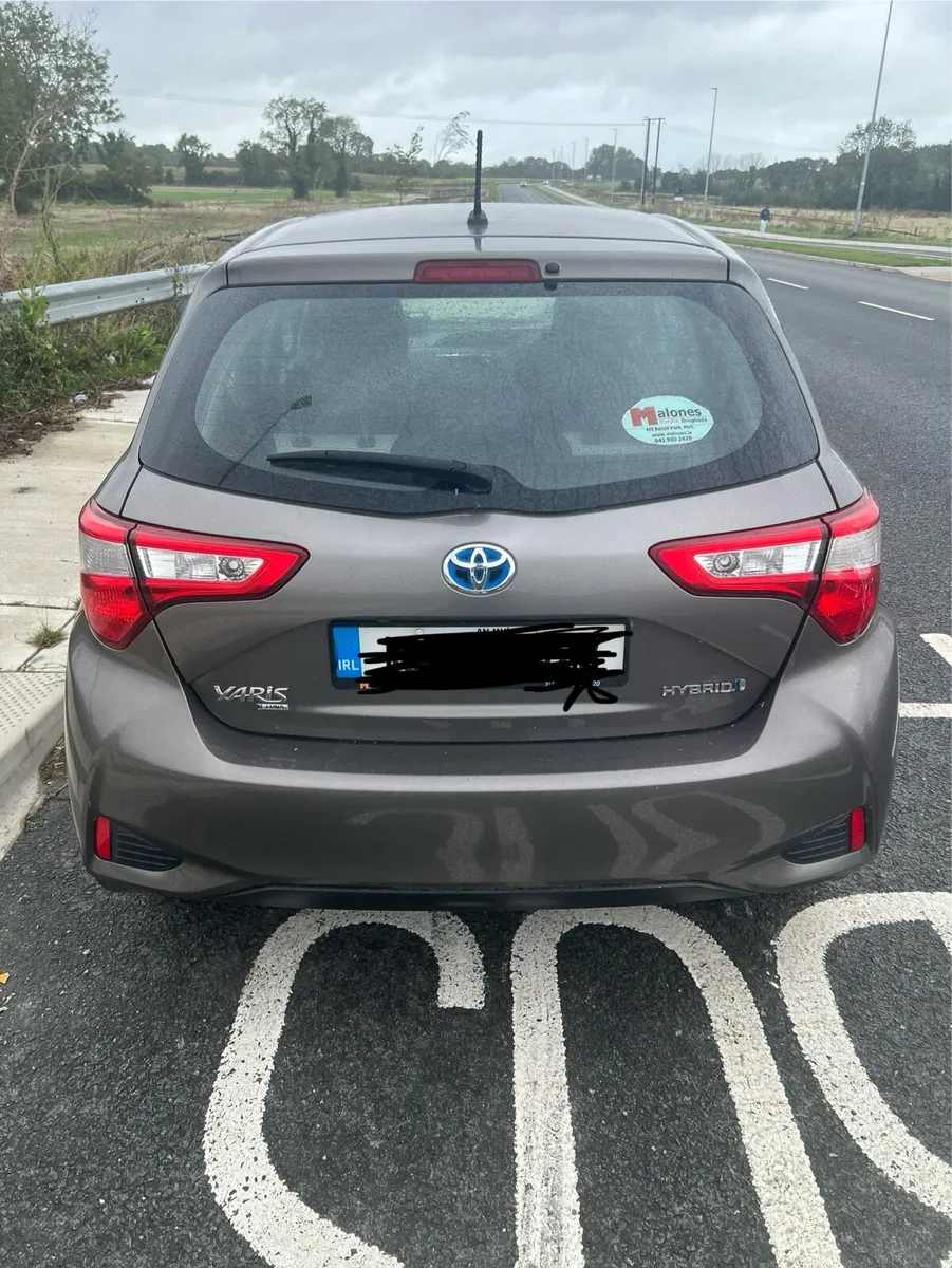 Car - Image 2