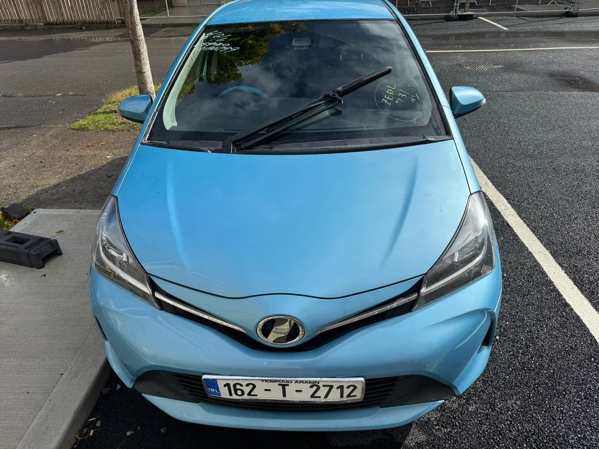 Toyota vitz - Image 1