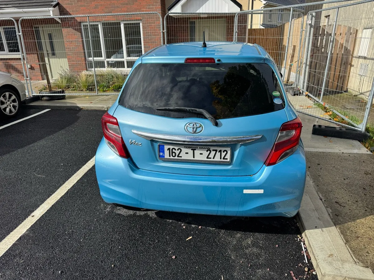 Toyota vitz - Image 2
