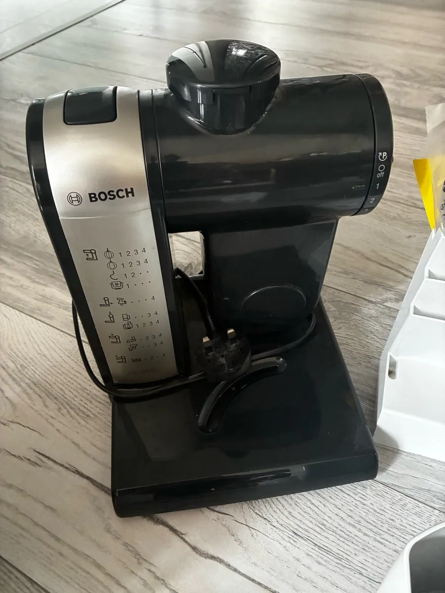 Bosch food mixer - Image 3