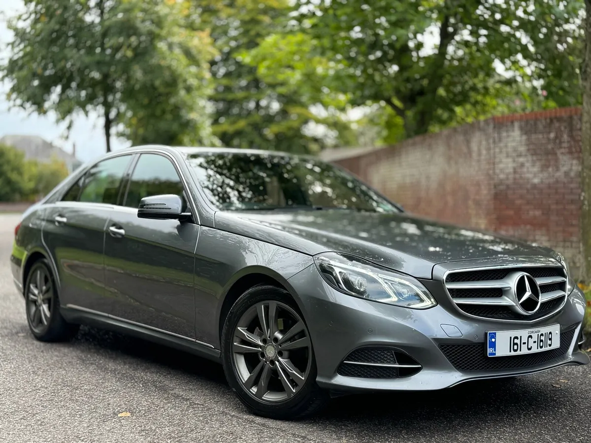 €9450 Mercedes E220 2016 Night Edition! - Image 1