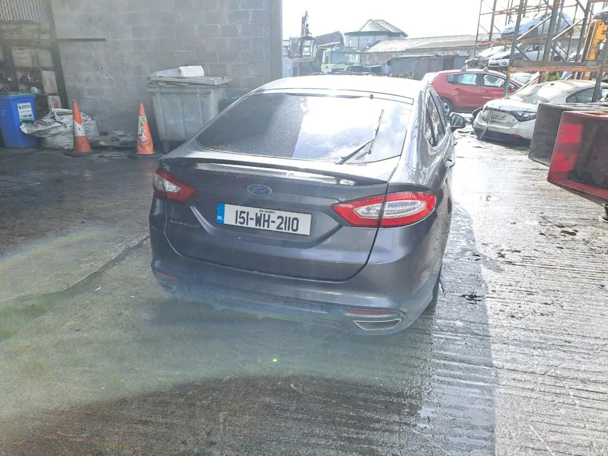 151 Ford Mondeo 2.0 dsl breaking for parts - Image 3