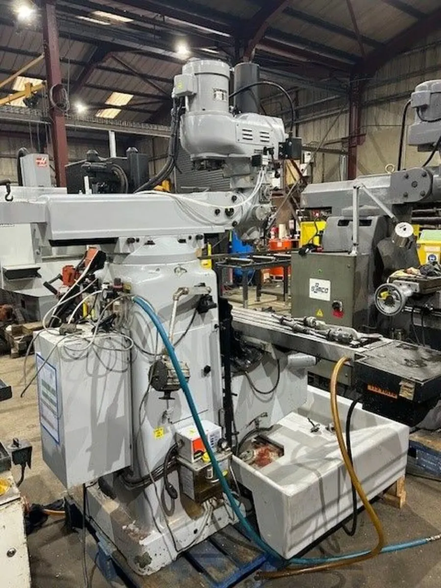 XYZ SMX 2000 CNC MILLING MACHINE - Image 4