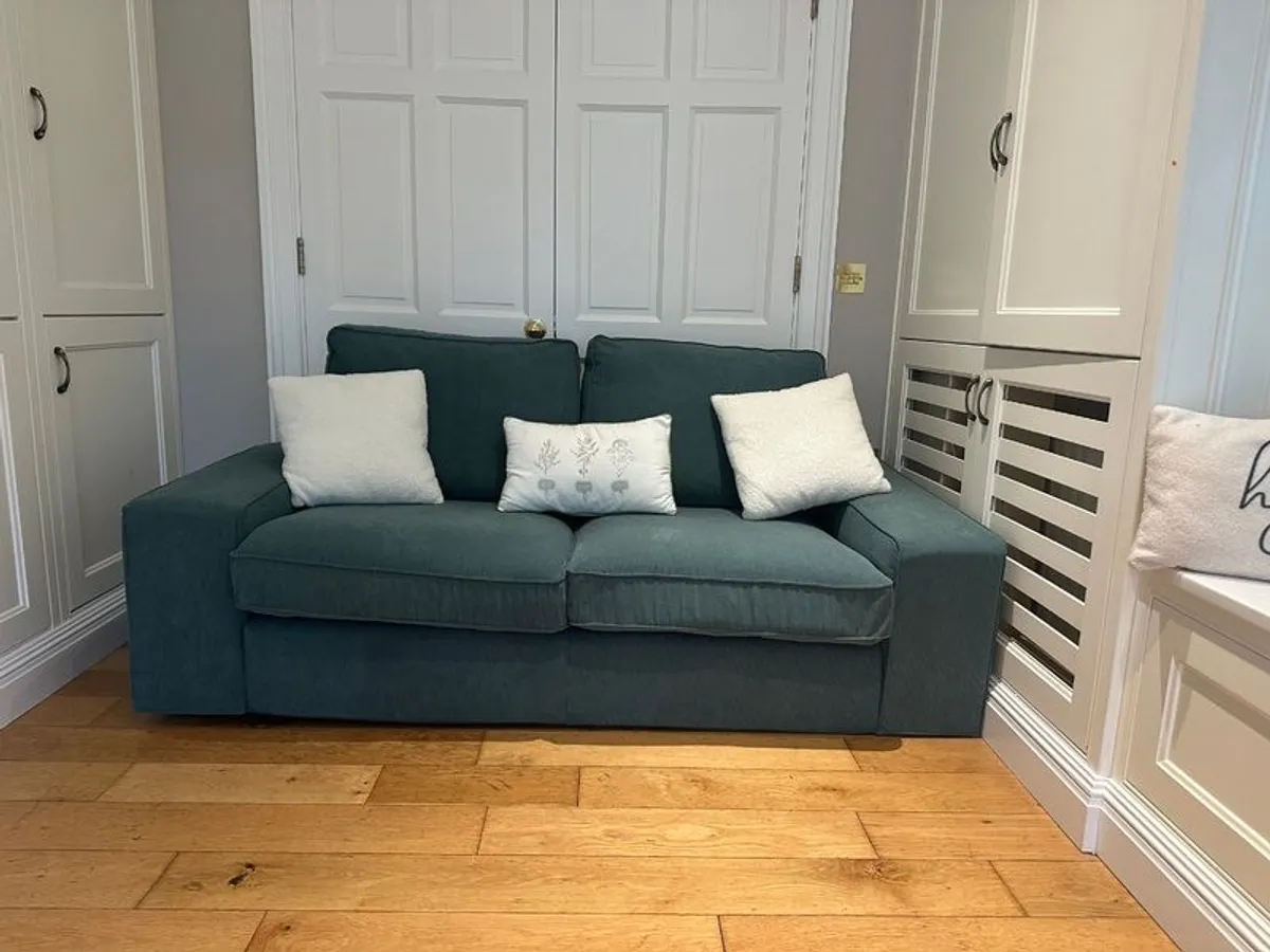 sofa - Image 1