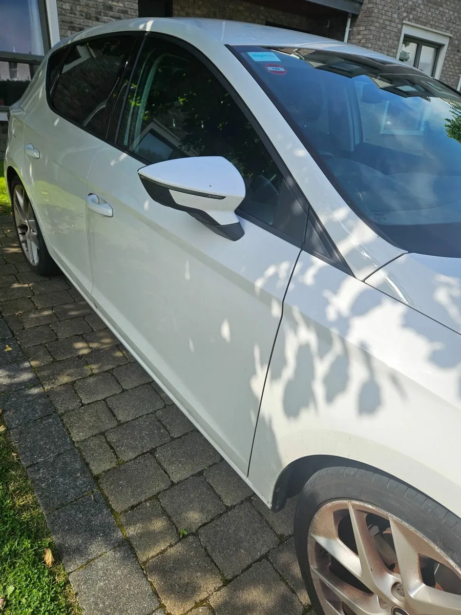 SEAT Leon 2017 - Image 2